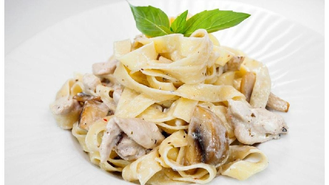 Pasta Alfredo
