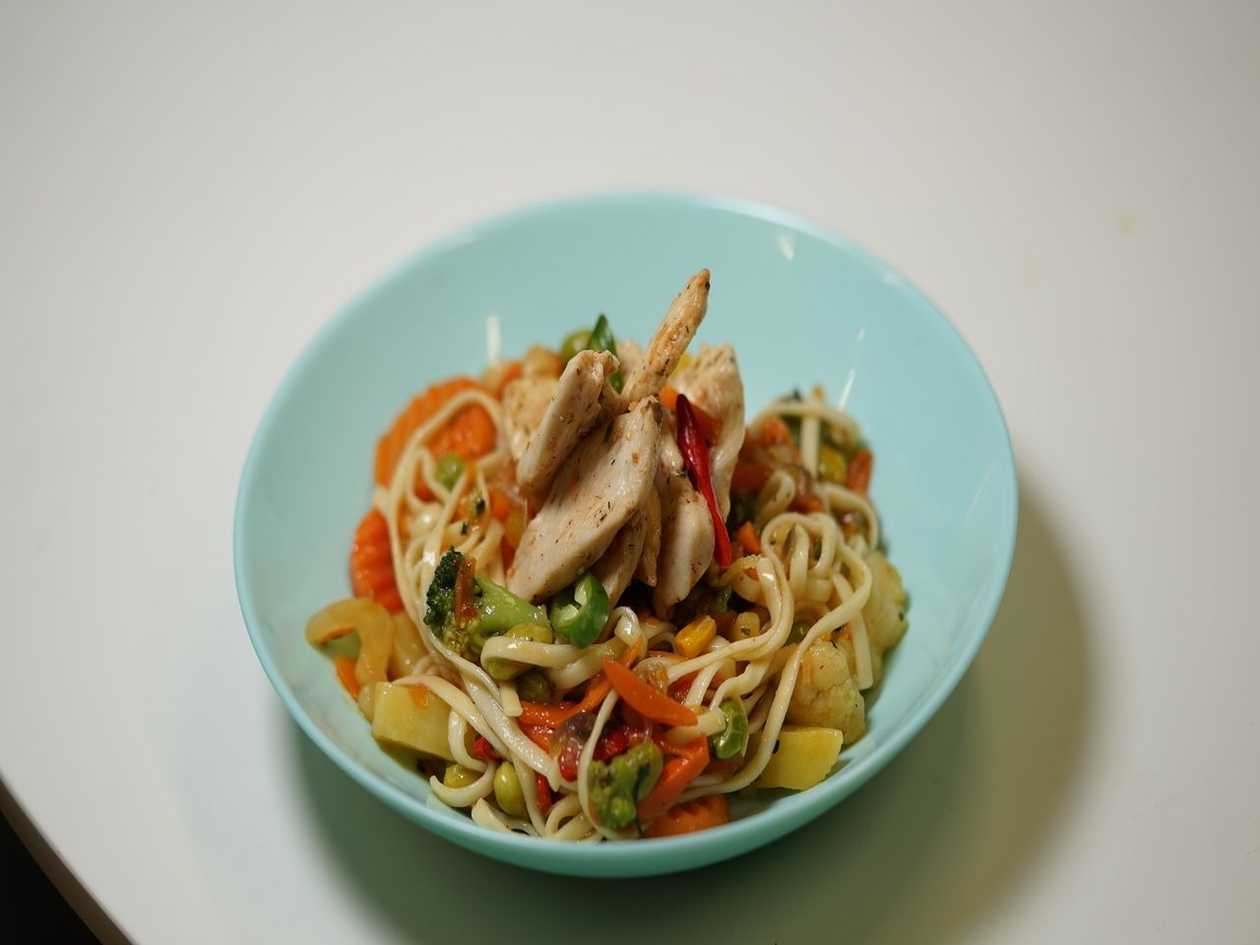 Chow Mein Noodles with Turkey and Mushrooms